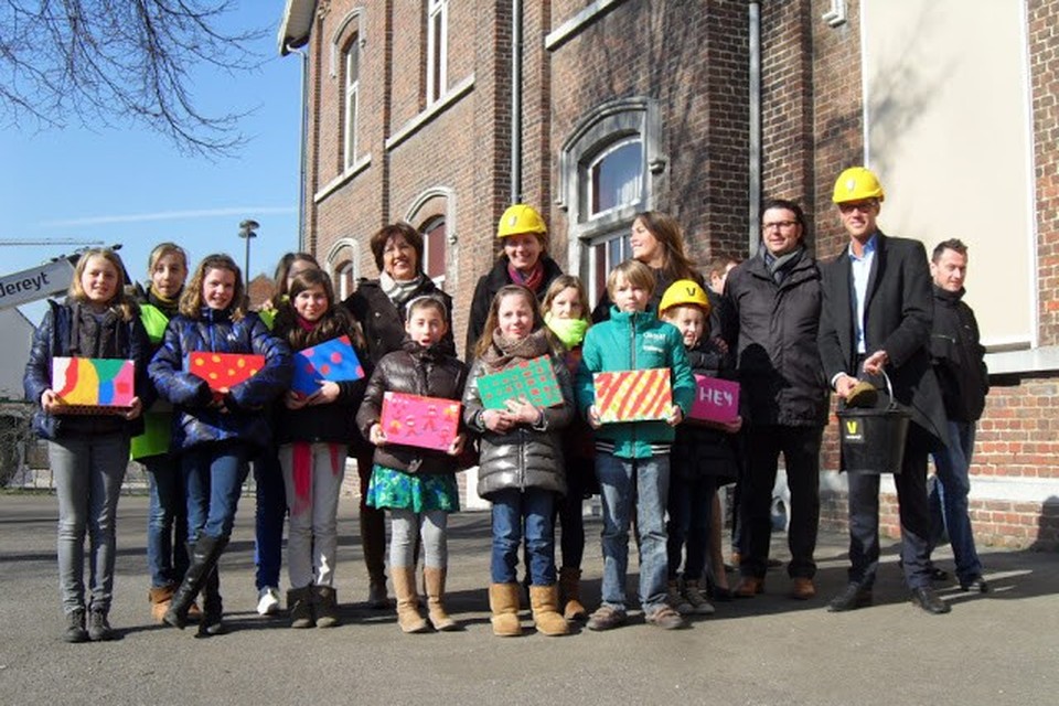 Splinternieuwe school in Kuringen