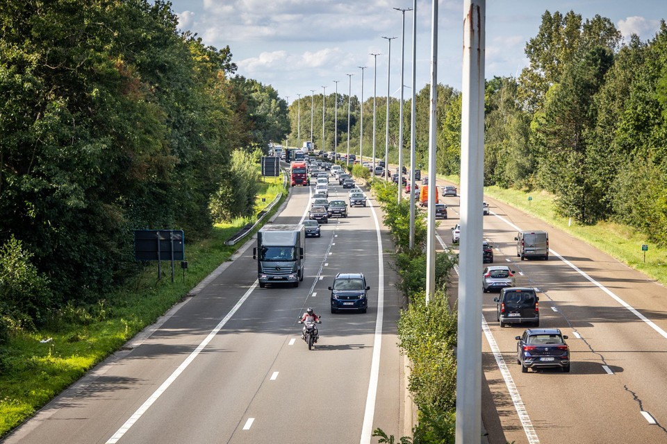 Geluidsschermen al in 2009 goedgekeurd, maar nog altijd niet geplaatst in Tuilt